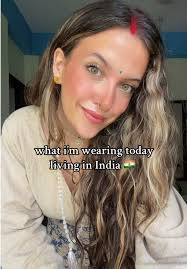 Daisy Rajput Singing