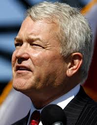 Foley escapes reprimand in House probe