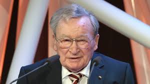 Uitvinder muurplug en 'patentkoning' Arthur Fischer overleden