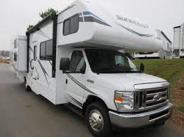 Uncover why rv value mart is the best company for you. Rv Rentals 5 Benefits To Using Rv Rentals For Tailgating Rv Value Mart Blog