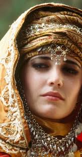 Eva Green in 'Dark Shadows' with Johnny Depp