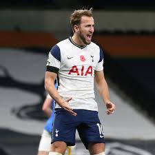 Of course you want to win some trophies for the team, for the club and for the fans. 2020 Premier League Team Of The Year Bruno Fernandes Mohamad Salah Harry Kane Path Of Ex