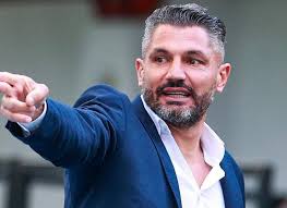 No es cierto que yo me haya atornillado”: Néstor Hincapié defiende su paso  por la Universidad de Medellín