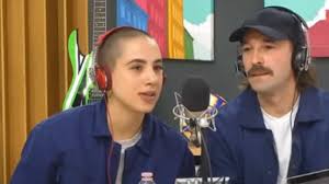 Contact coma cose on messenger. Sanremo2021 Chi E Fausto Zanardelli Dei Coma Cose Ck12 Giornale