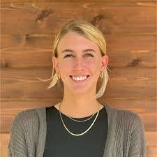 Lilly Yoder's Instagram, Twitter & Facebook