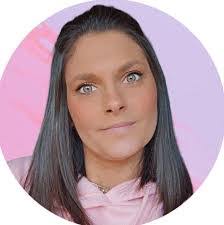 Angela Agati's Instagram, Twitter & Facebook