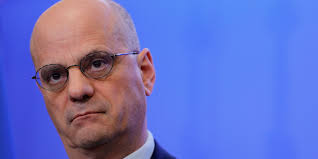 C'ets ce que démontre libération du 7 juin qui publie un long article de marie piquemal sur la réforme en profondeur réalisée par jm blanquer. Deconfinement The Majority Of Schools Will Reopen On May 11 According To Jean Michel Blanquer Teller Report