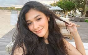Check spelling or type a new query. Naysila Mirdad Pamer Foto Fitting Busana Segera Lepas Masa Lajang
