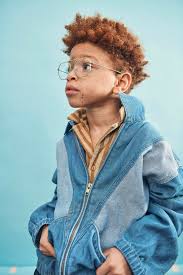 Un cliché nostalgique et féérique. Bout Chou Agence De Mannequins Enfants Juniors