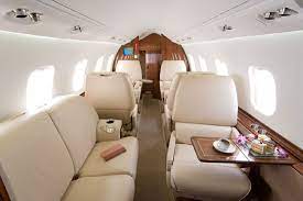 The lear 60 is perfectly sized for smaller passenger groups of 6 to 7 persons. Learjet 60 Specifications Cabin Dimensions Performance