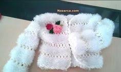 Sakalli Ipten Beyaz Gullu Bebek Hirka Modeli Turkce Videolu Nazarca Com Baby Knitting Patterns Orgu Krose