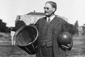Bola basket merupakan olahraga yang dilakukan secara berkelompok dan dimainkan oleh dua sejarah singkat permainan bola basket. Permainan Bola Basket Adalah Pengertian Sejarah Peraturan Dan Teknik Dasar Saturadar Com Portal Informasi Indonesia