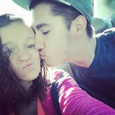 Alisa west (@alisalynnw)