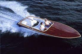Beautiful V Drive Boat With Bubbinga Deck And Hardwood Rails Miller Custom Boats Classic Wooden Boats Boat Deck Boat