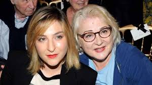 Maybe you would like to learn more about one of these? Josephine Marilou Berry Dirigera Josiane Balasko Dans La Suite Du Film D Agnes Obadia