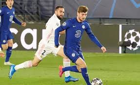 Pelatih chelsea, thomas tuchel, tampak kecewa karena werner banyak menyianyiakan kesempatan. Medien Zieht Es Timo Werner Nach Nur Einer Saison Zu Real Madrid