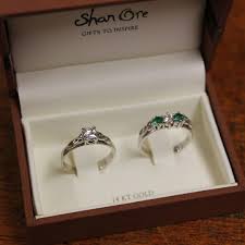 A Lovely Set Of 14kt Gold Celtic Trinity Knot Emerald And Diamond Rings For The Special D Celtic Engagement Rings Celtic Wedding Ring Sets Celtic Wedding Rings