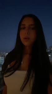 Andrea Beam's Instagram, Twitter & Facebook