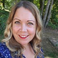 Nicole Preston's Instagram, Twitter & Facebook