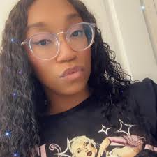 Hello dearest gentle readers ❤️🥰 I have a question, is it better to read  the books by order of stories or can i just start reading for example the  4th book (Colin