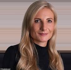 Top barrister 'felt sick' when her stalker sent her a picture of his naked  bottom in terrifying five-year campaign