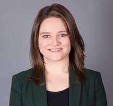 Tara Flanigan's Instagram, Twitter & Facebook