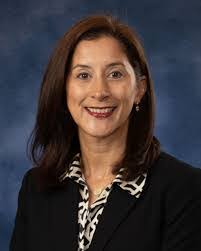 Tracy Cobb's Instagram, Twitter & Facebook