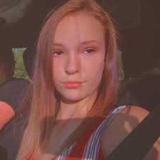 𝒌𝒂𝒚𝒍𝒂 𝒌𝒆𝒆 🍯🍒 (@kaylakee_)