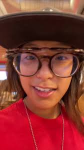 Coronel Raising Caines