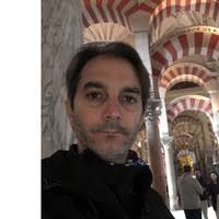 100+ perfiles de «Jover»