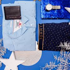 If he loves to spend time at home with the family, find a gift that will make him proud to be a husband, dad, uncle or grandpa. Best Christmas Gifts For Him Holiday Gift Guide 2019 Denimdream Blog