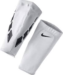 nike guard lock elite sleeves football shin guards