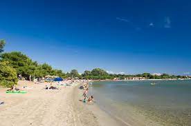 Bist du auf der suche nach einem ausgesprochen ungewöhnlichen ziel für einen städtetrip während deines kroatien urlaubs, könnte osijek mit seinen circa 108.000 einwohnern ein echter geheimtipp für dich sein. Die Top Sandstrande In Kroatien Sandstrand In Kroatien