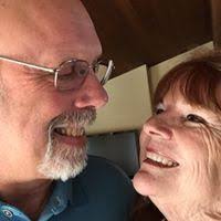 Linda Wadle's Instagram, Twitter & Facebook