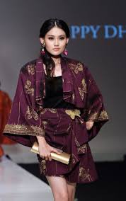 Model dress batik modern terbaru. 25 Inspirasi Model Baju Batik Yang Stylish Untuk Dipakai Sehari Hari Bukareview