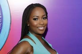 Draya Michele shows off new 'natural' curly hair