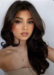 Hi, I'm looking to get my make up done