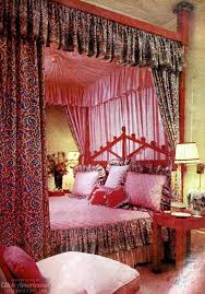 24 reasons you need a canopy bed. 70 Beautiful Vintage Canopy Beds From The 1970s Click Americana