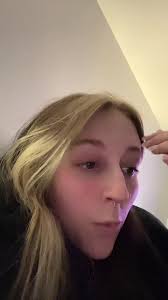 Rachel Hooks (@rachelizabethooks)