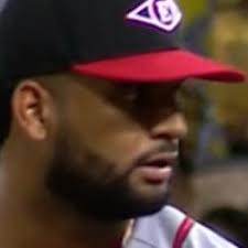 Cristopher Molina poncha a cuatro en 4 episodios