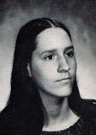 Debra Canfield's Instagram, Twitter & Facebook