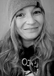 Alicia Iverson's Instagram, Twitter & Facebook