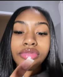 Sia Lebbie (siabundor719)