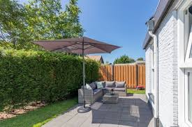 Schones Neu Eingerichtetes Ferienhaus Eingezaunter Garten Horizon 112 In Renesse Niederlande Holland Eingezaunter Garten Ferienhaus Outdoor Dekorationen