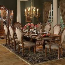 In modern times it is usually adjacent to the kitchen for convenience in serving, although in medieval times it was often on an entirely different floor level. Traditional Dining Room Sets Efistu Com