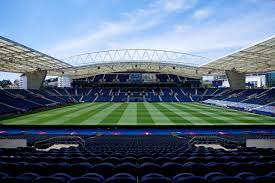 Liga campionilor uefa (numită înainte cupa campionilor europeni sau cupa europeană) este cea mai puternică competiţie fotbalistică europeană a cluburilor şi una din cele mai prestigioase competiţii. La Ce OrÄ Se Va Juca Finala Ligii Campionilor 2021 Dintre Manchester City Èi Chelsea