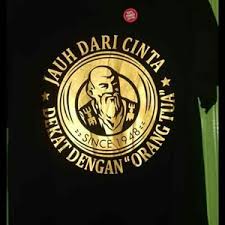Jual tshirt anggur orang tua kaos orang tua kota. Ulasan Dan Review Kaos Distro Anggur Merah Cap Orang Tua Endih Kusnendi
