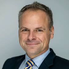 Michael Strachan FCCT (@StracHacks)