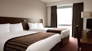 It's a short walk to east croydon station, where direct trains speed you to london victoria or london bridge in 20 minutes. Jurys Inn Croydon Hotel Visitlondon Com