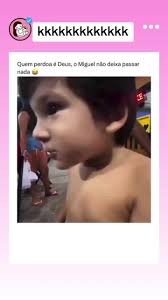 Criança acha que tornozeleira de preso é roteador de Wi-fi kkkk #viraliza  #comedia #rir #tornozeleira #crianca